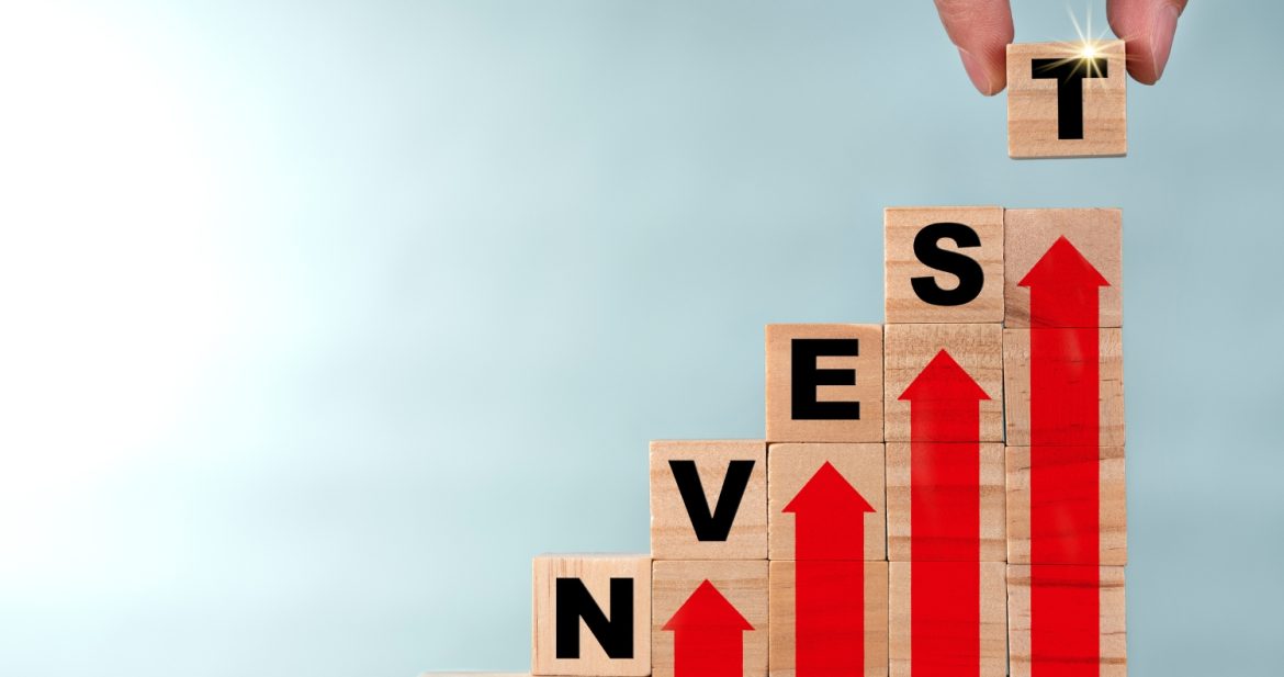 How to Choose the Right Investment Strategy for Your Business